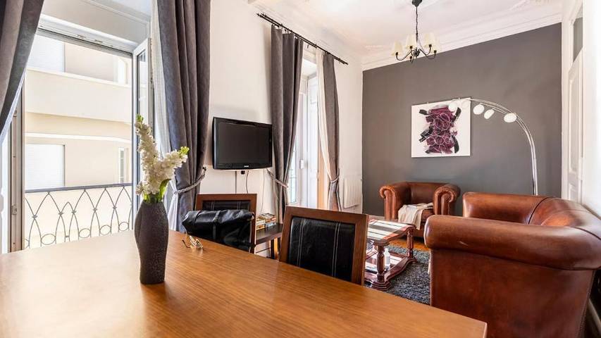 Lägenhet för 4 Personer, med balkong, barnvänlig i Lissabon