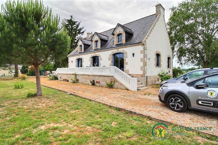 Casa de huéspedes para 6 personas, con jardín - 1