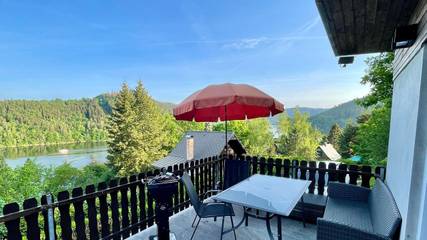 Ferienhaus für 4 Personen, mit Garten und Ausblick sowie Terrasse, mit Haustier in Unterwellenborn