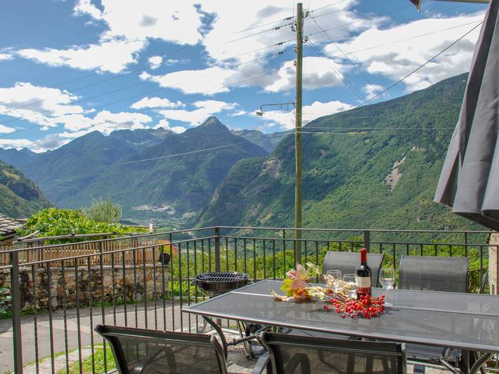 Rustico Ca' di Garoi in Pontirone, Serravalle