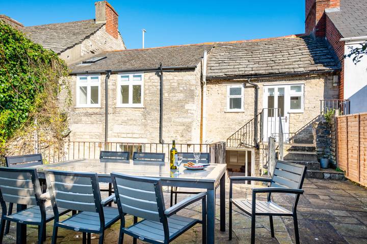 Log cabin for 8 people, with garden in Swanage