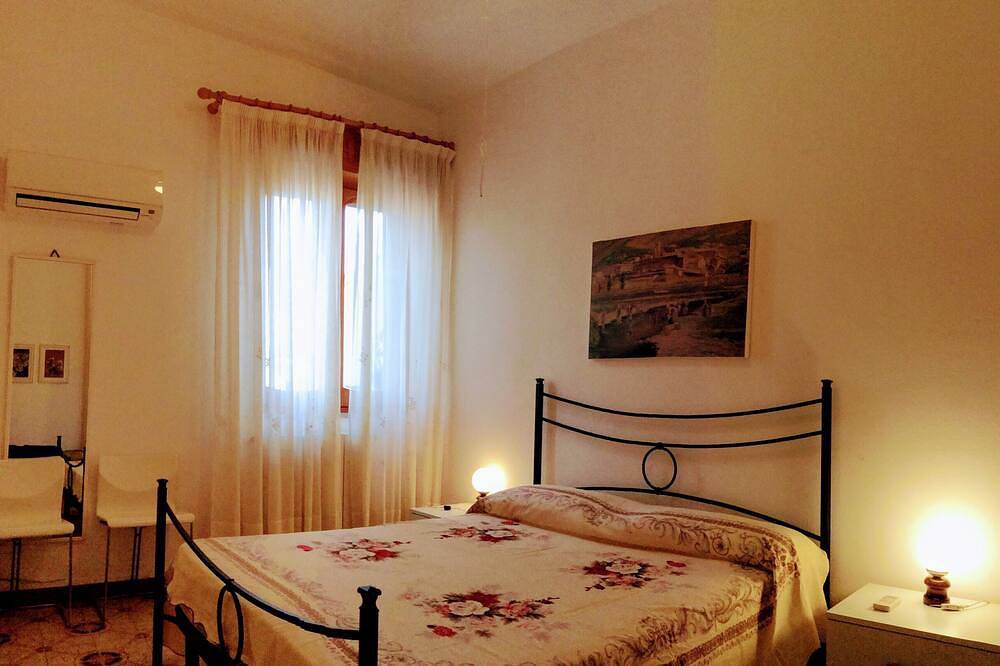 Entire apartment, Apartment/ flat - Teulada in Teulada, Cagliari Province