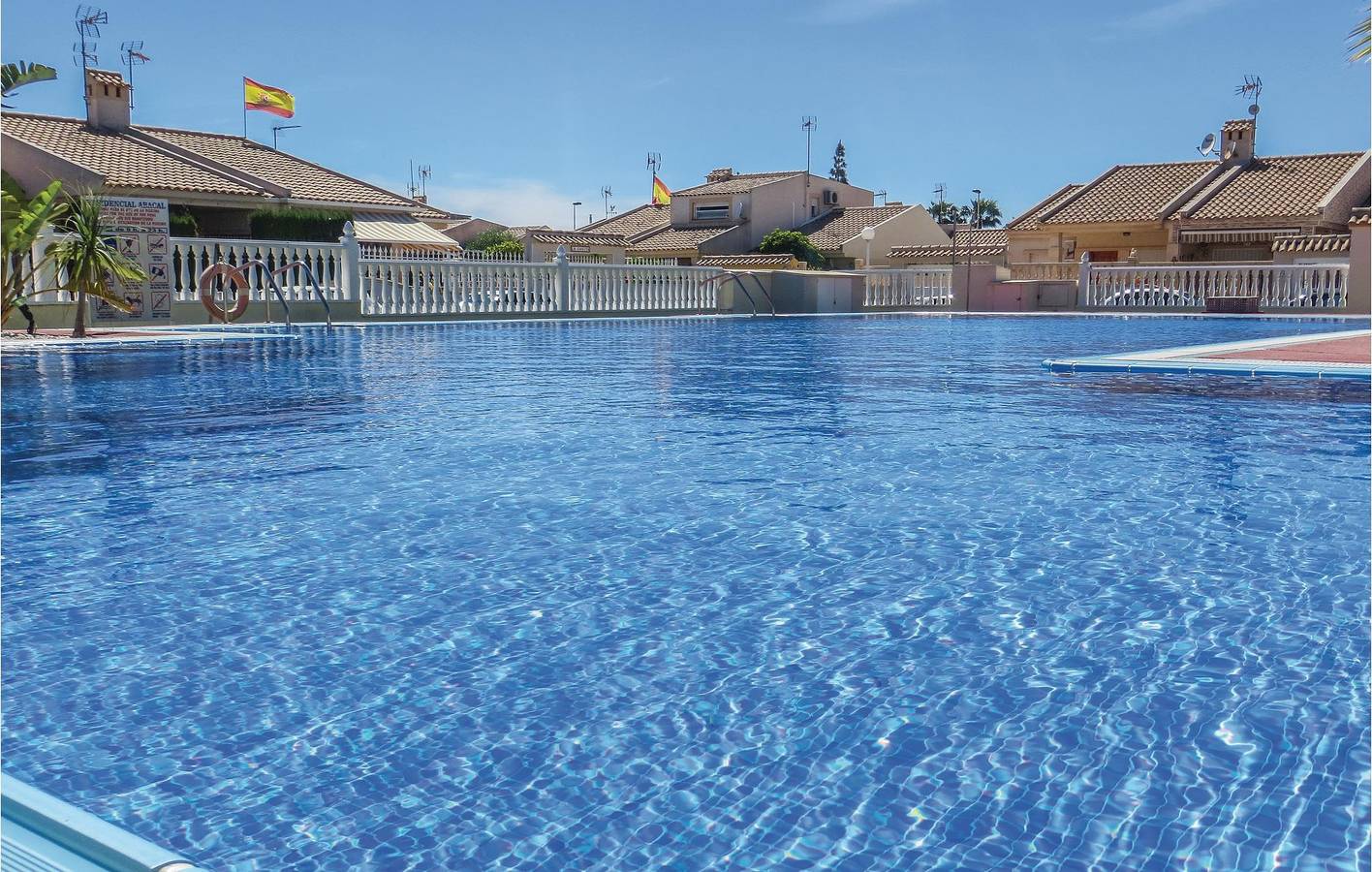 Poolterrasse: 1,5 km zum Strand in Las Calas, Torrevieja