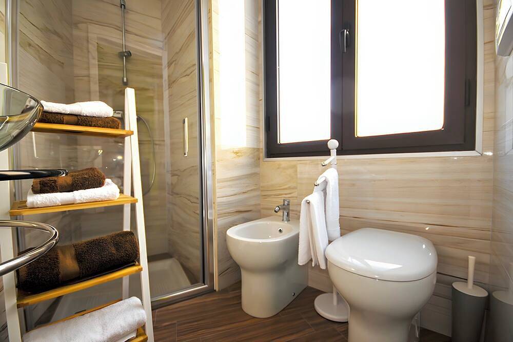 Ganze Wohnung, Palace on the Corso-Delightful apartment in the center of Brindisi in Brindisi, Salento