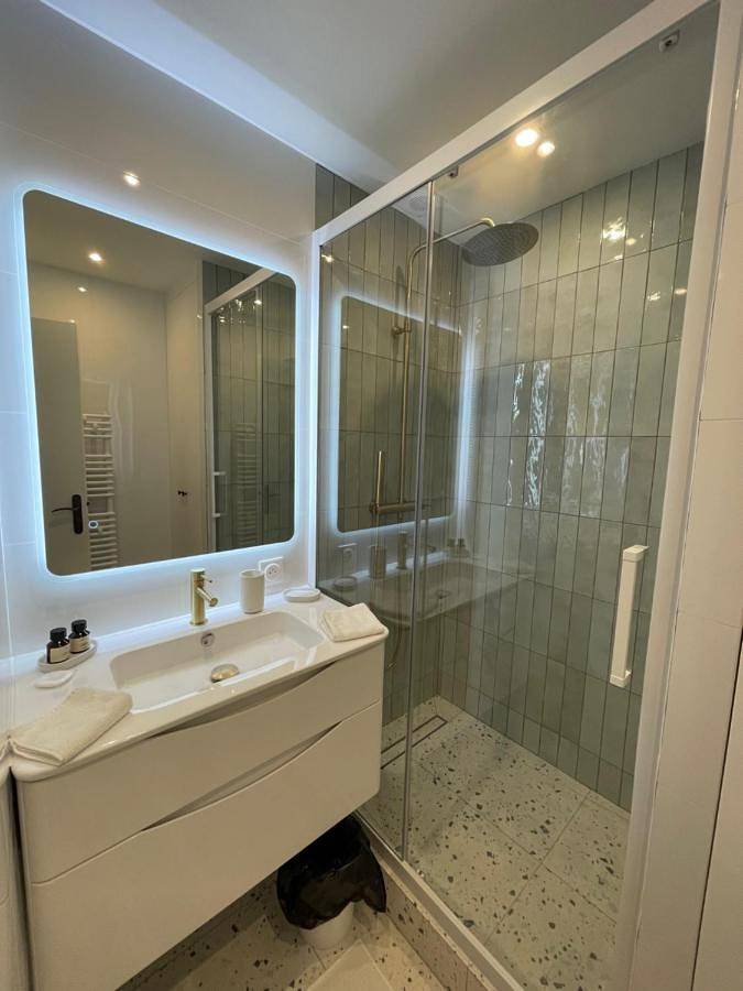 Appartement entier, One-Bedroom Apartment in Deauville, Région de Lisieux