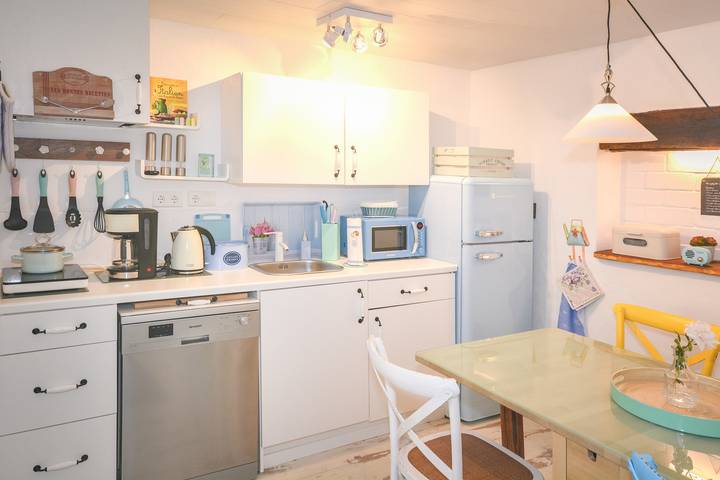 Ganze Ferienwohnung, Ziegenmarktidylle im zweitältesten Haus von Röbel in Röbel, Müritz