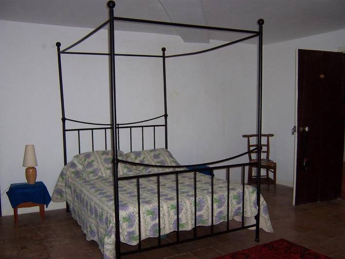 Location de vacances pour 15 personnes, avec vue ainsi que balcon et piscine à Trausse - 3