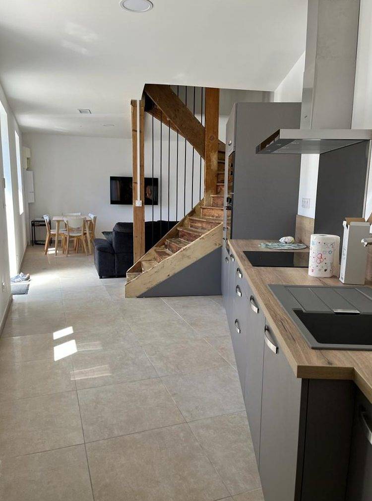 Superbe maison de ville, rénovée - à 15 min de Lyon in Saint-Symphorien-d'Ozon, Lyon et ses environs