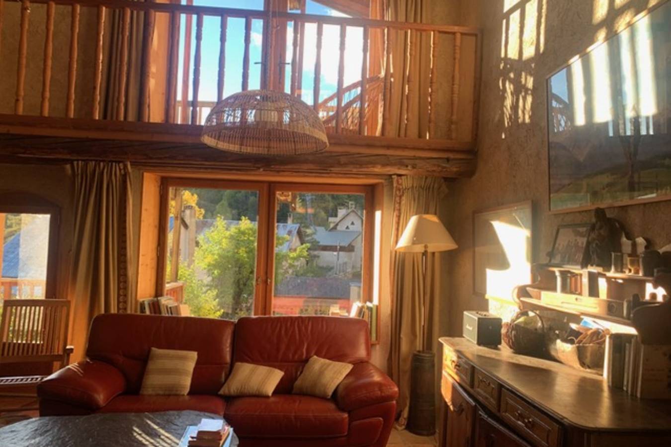 Large house near the slopes, La Salle-les-Alpes in La Salle les Alpes, Serre Chevalier