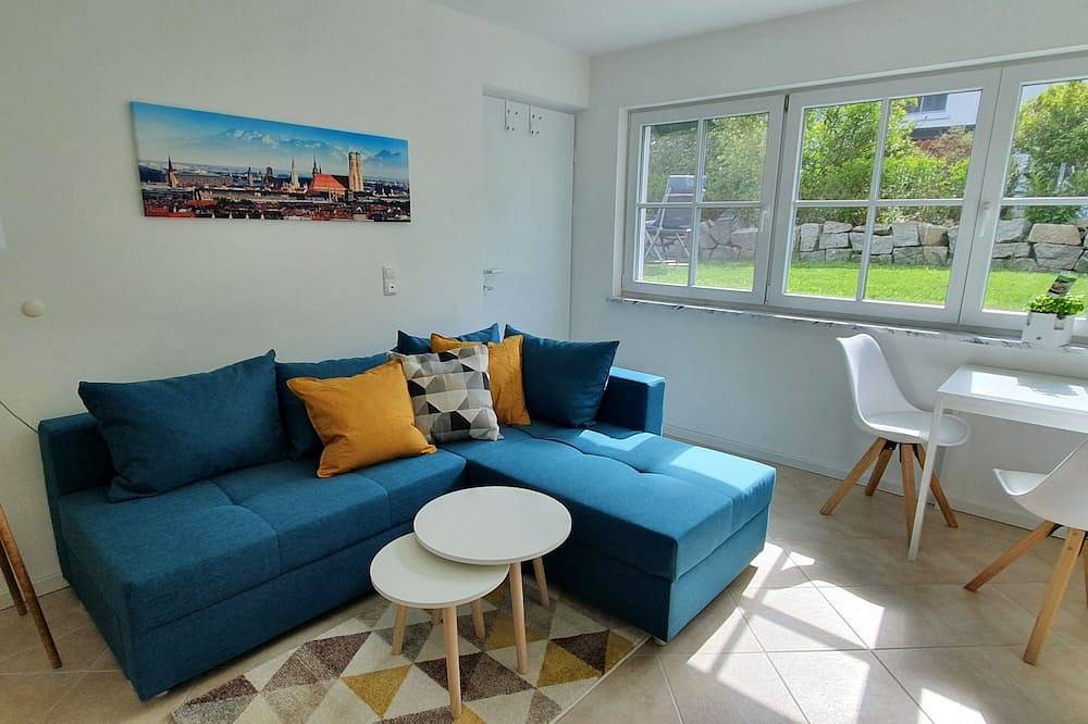 Ganze Wohnung, Apartment Charly - Aktivurlaub im Herzen Bayerns in Wolfersdorf, Hopfenland Hallertau