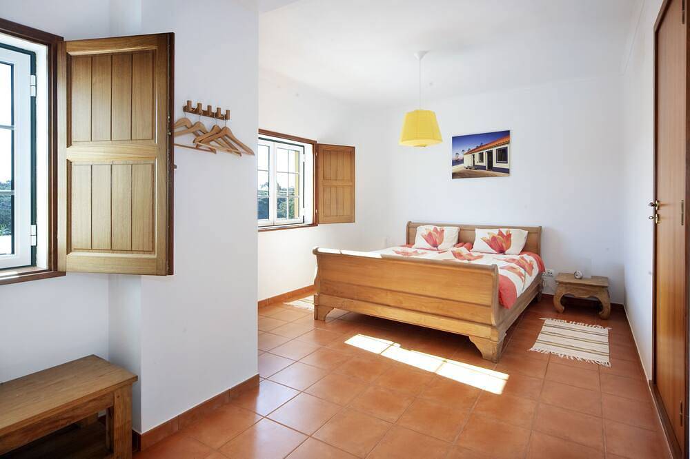 Ferienhaus in Zambujeira do Mar am Meer, 300 Meter vom Strand entfernt in Zambujeira do Mar, Costa Alentejana