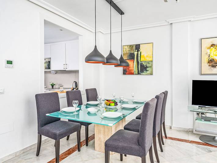 Ferienhaus für 6 Personen, mit Kinderpool und Garten in Marbella - 4