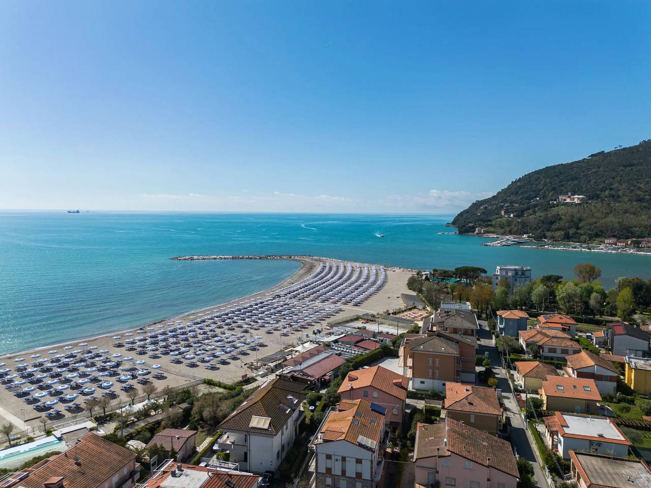 Ganze Wohnung, 2 Zimmer 4 Personen in Fiumaretta di Ameglia, Ameglia Gemeinde