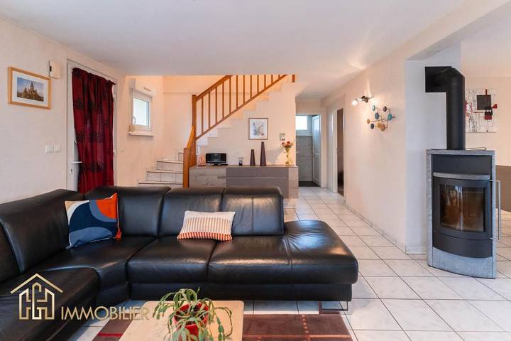 Location de vacances pour 8 personnes, avec jardin à Houssen - 3