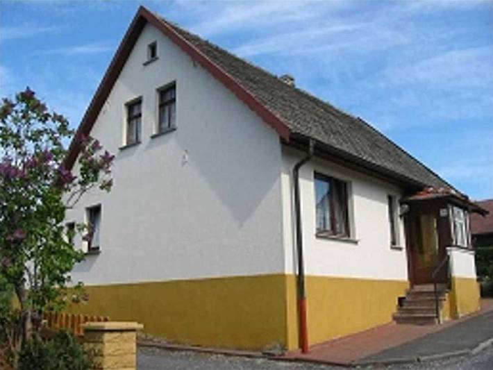 Ferienhaus für 6 Personen, mit Terrasse und Garten an der Rhön - 2