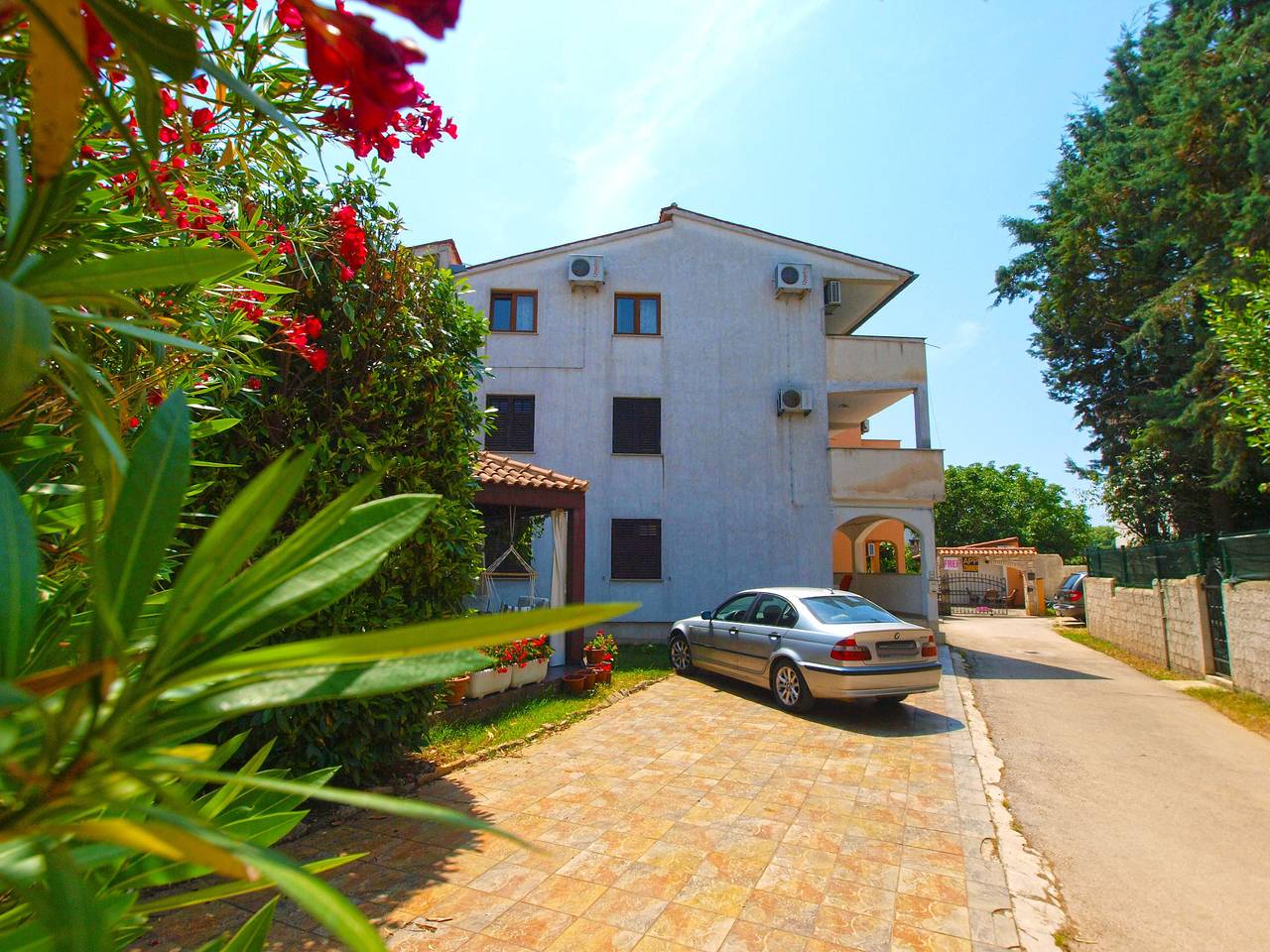 Ganze Wohnung, Ferienwohnung für 3 Personen mit Terrasse in Fazana, Südküste Istrien