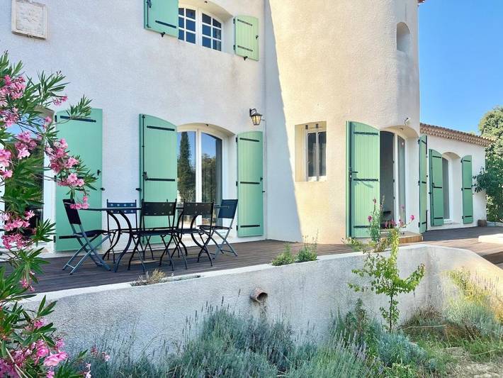 Gîte pour 8 personnes, avec jardin et vue à Cornillon-Confoux - 3