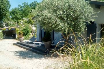 Gîte pour 6 personnes, avec jardin et terrasse à Balazuc