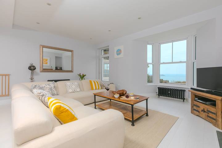 Cottage for 8 people, with garden in St. Ives