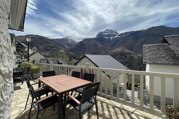 Gîte pour 6 personnes, avec jardin, animaux acceptés à Aydius