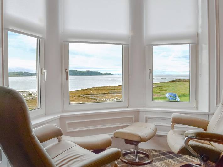 Cottage for 9 people, with Garden in Ayrshire
