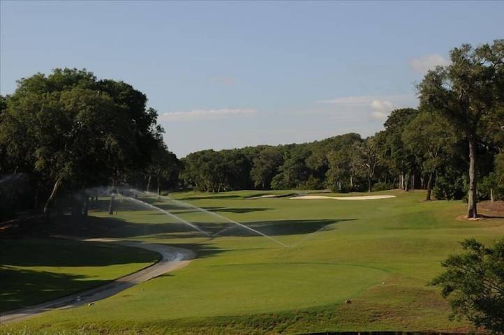 Agriturismo per 6 persone, con idromassaggio e piscina nonché giardino in Amelia Island