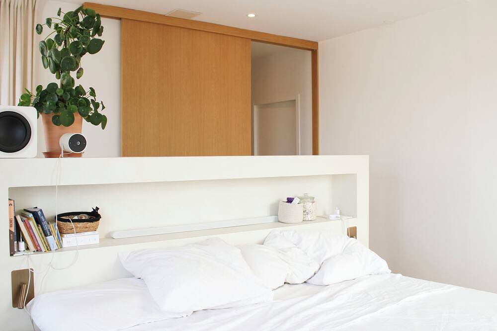 Entire apartment, Designer apartment with large terrace in Montreuil, Seine-Saint-Denis