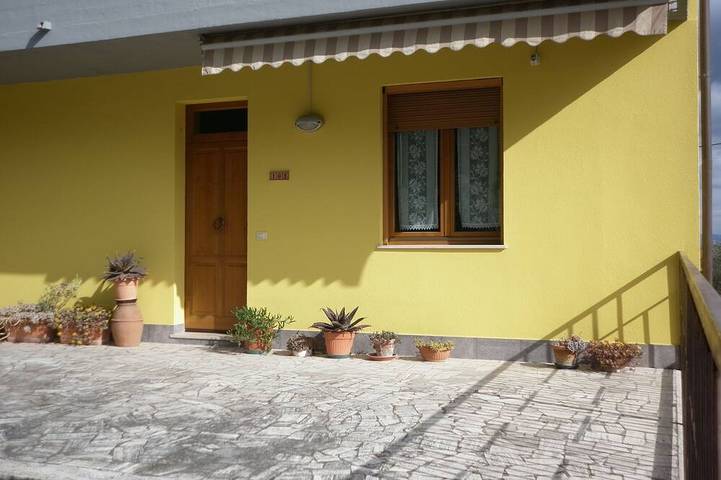 Ferienwohnung für 4 Personen, mit Garten und Balkon - 1