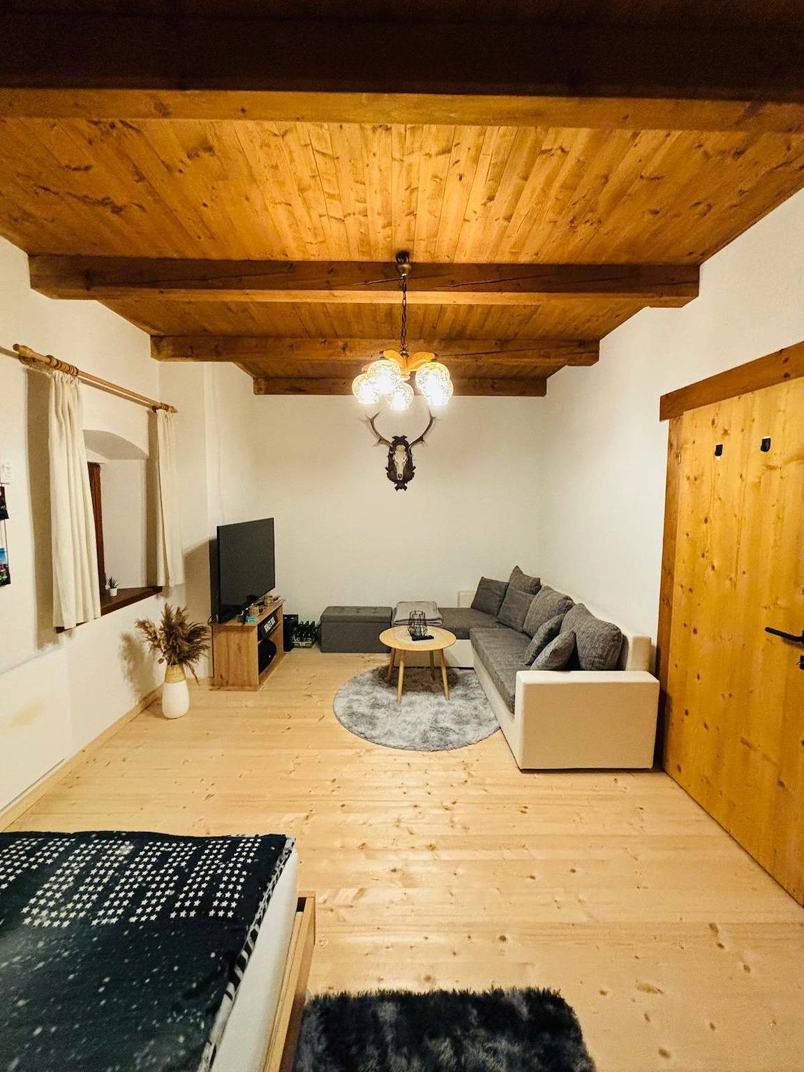 Doppelzimmer, Dusche, Wc, Terrasse in Mariastein, Kaisergebirge