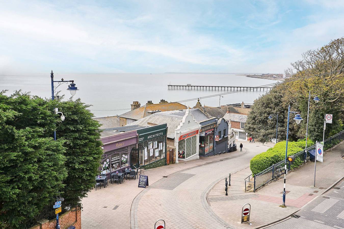 Entire apartment, Host & Stay | 2b Hamilton Road in Felixstowe, Suffolk