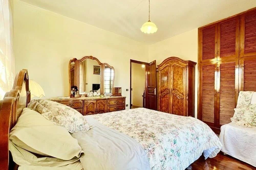 Corfu Private Villa With Pool. Short Walk to City in Alepou, Corfu (city)