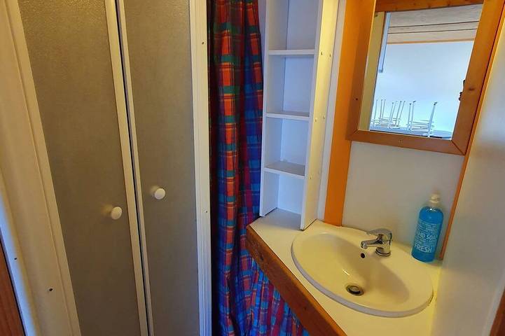 Gîte pour 6 personnes, avec jardin et piscine à Autry-le-Châtel - 4