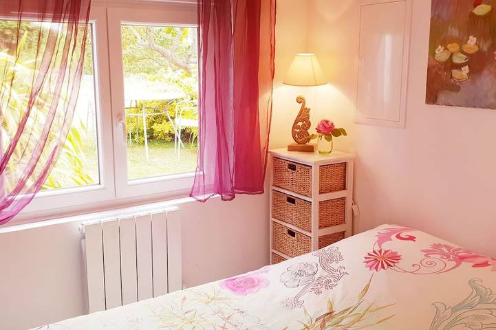 Location de vacances pour 4 personnes, avec jardin dans Plage de Grève Blanche - 3