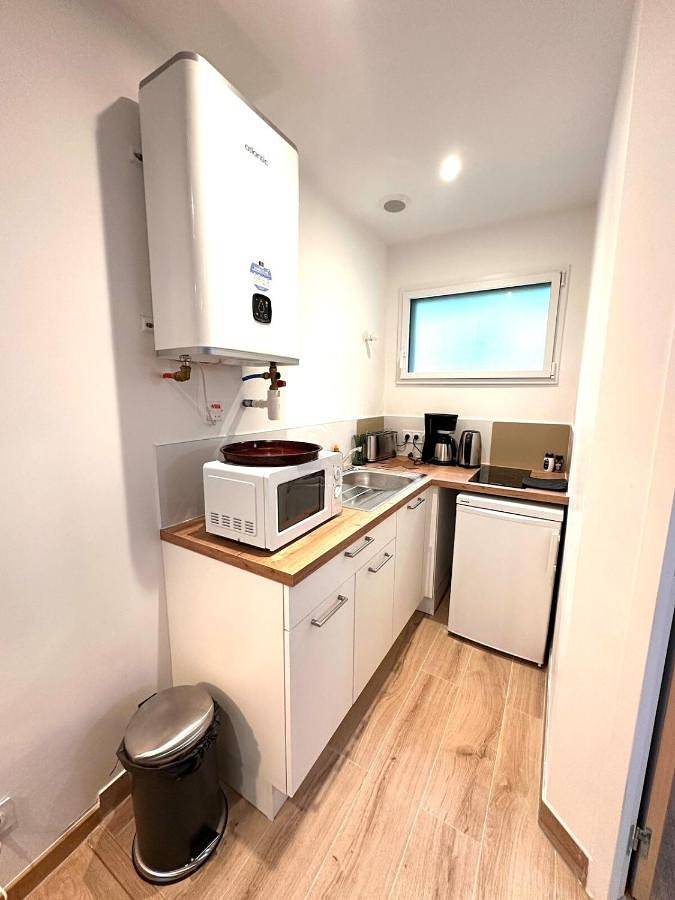 Gîte pour 2 personnes, avec jardin à Plouédern - 4