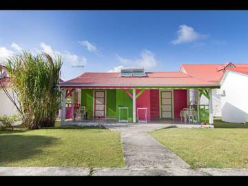 Gîte pour 2 personnes, avec jardin dans Marie-Galante