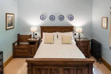 Bed And Breakfast for 2 People in Cumbria, North West England, Photo 1