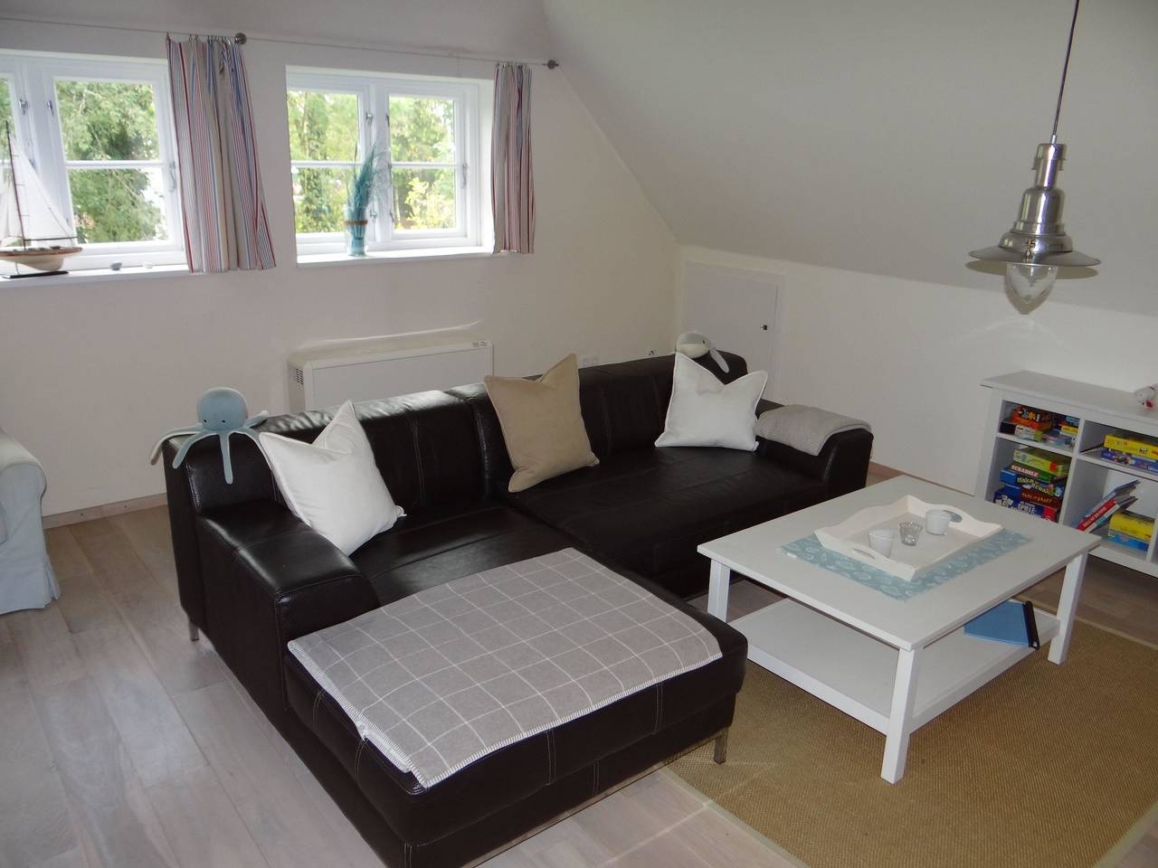 Ganze Ferienwohnung, Ferienwohnung (Dg) im Reetdachhaus im Ort Welt in Welt, Eiderstedt