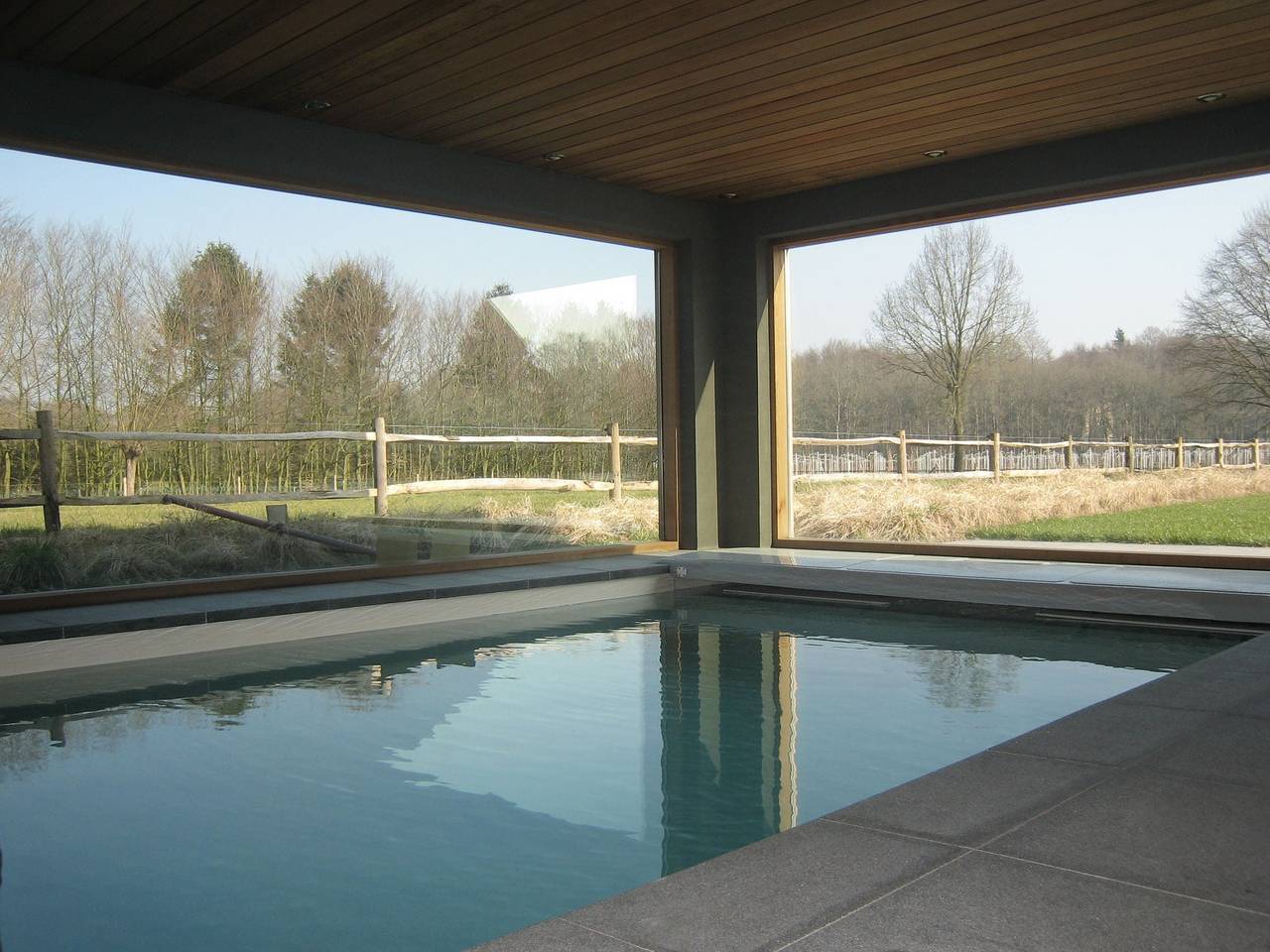 Casa rural familiar con sauna in Beernem, Flandres Ocidental