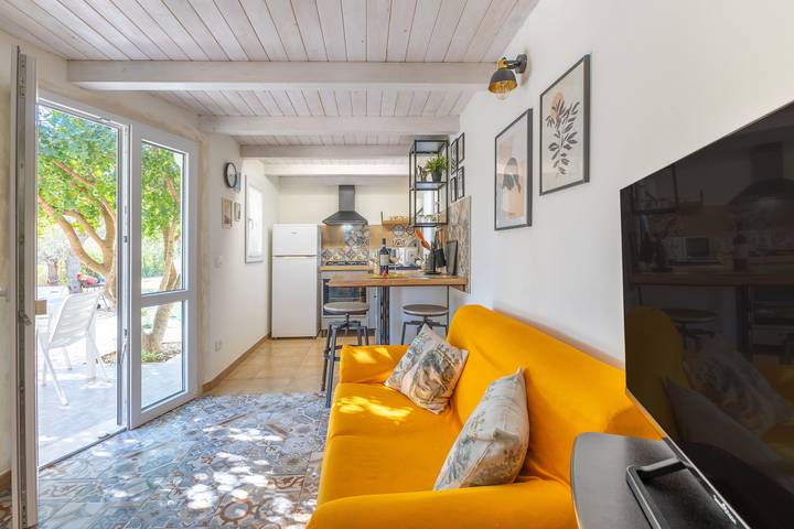 Holiday home for 2 people, with garden in Sicily