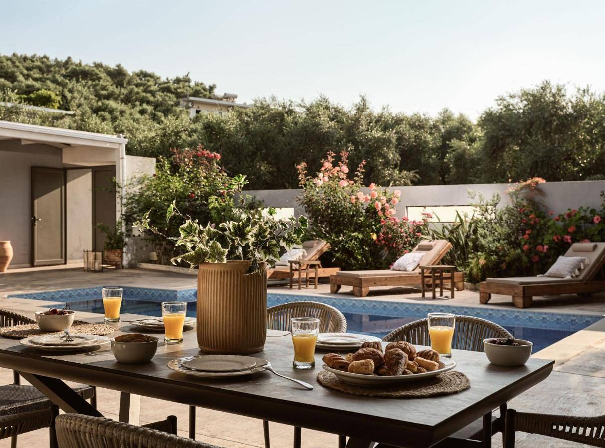 Geheel appartement, Jasmine Suites with Private Pool, by Zantewize in Planos, Zakynthos