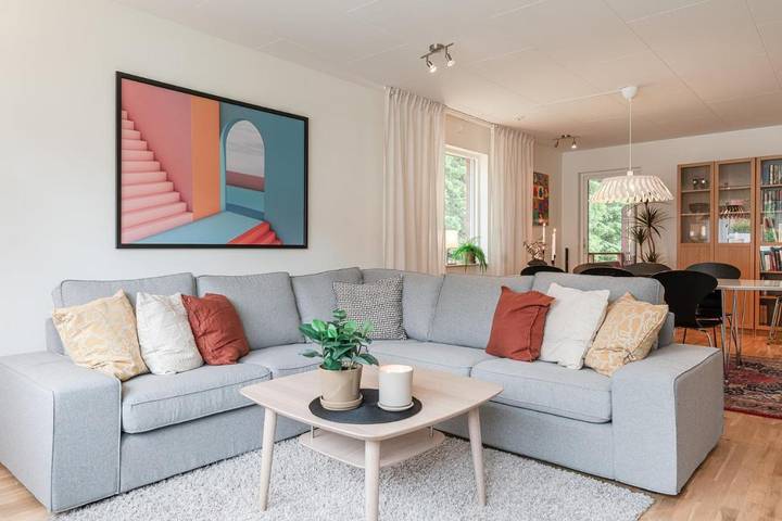 Villa für 7 Personen, mit Terrasse und Ausblick sowie Sauna und Garten - 1