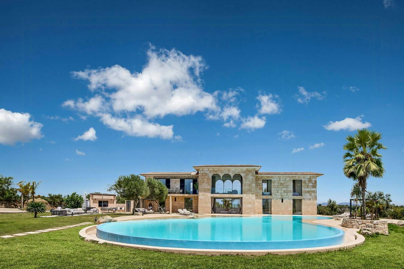 Resort di design privato con vista a Maiorca in Ses Salines, Sud di Maiorca