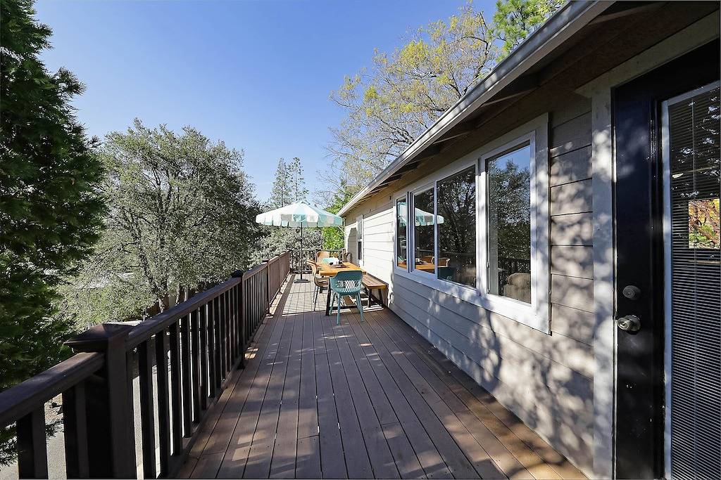 Living on the Ledge in Willow Cove in Bass Lake