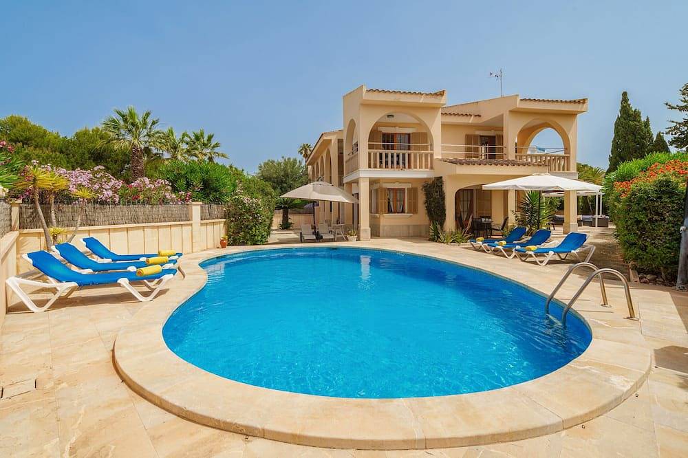 Murtons house for 8 at 350m from the sea with swimming pool in Sa Coma, Sant Llorenç des Cardassar