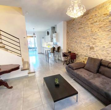 Gîte pour 6 personnes, avec terrasse à Couiza