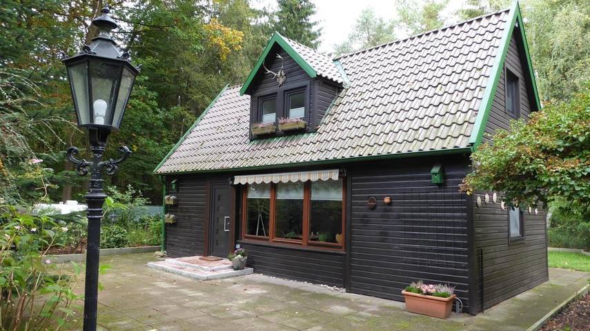 Ferienhaus für 6 Personen, mit Garten und Ausblick in Schneverdingen
