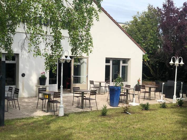 Hôtel pour 2 personnes, avec jardin à Amilly - 3