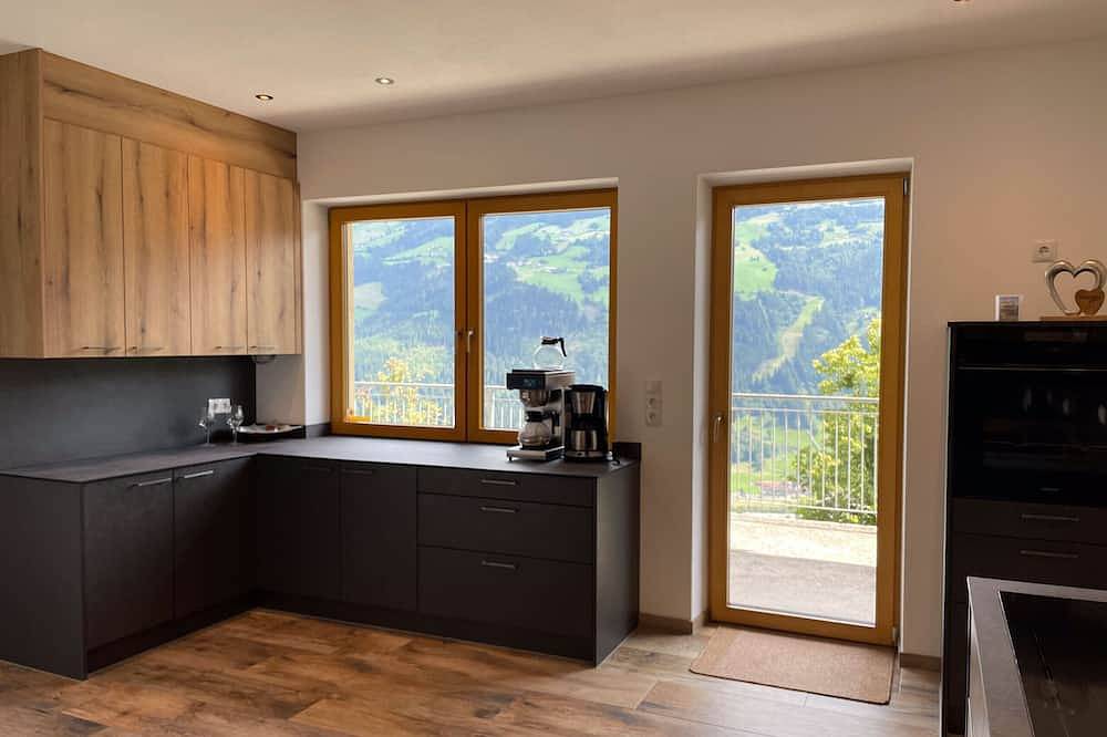 Vacation home \"to the most beautiful view\" in Zellberg, Tiroler Unterland