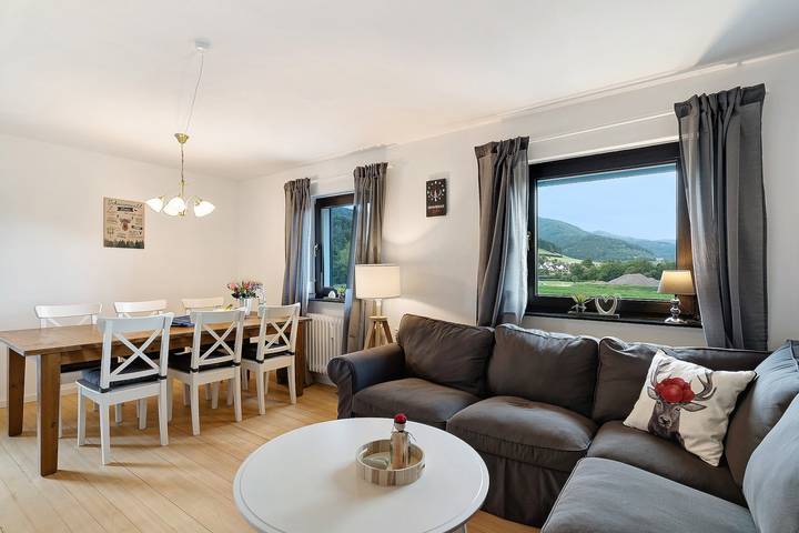 Ferienwohnung für 6 Personen, mit Balkon