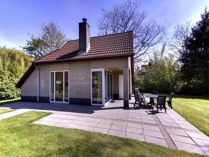 Vakantiehuis voor 4 personen, with Terras and Tuin as well as Sauna in Dalfsen